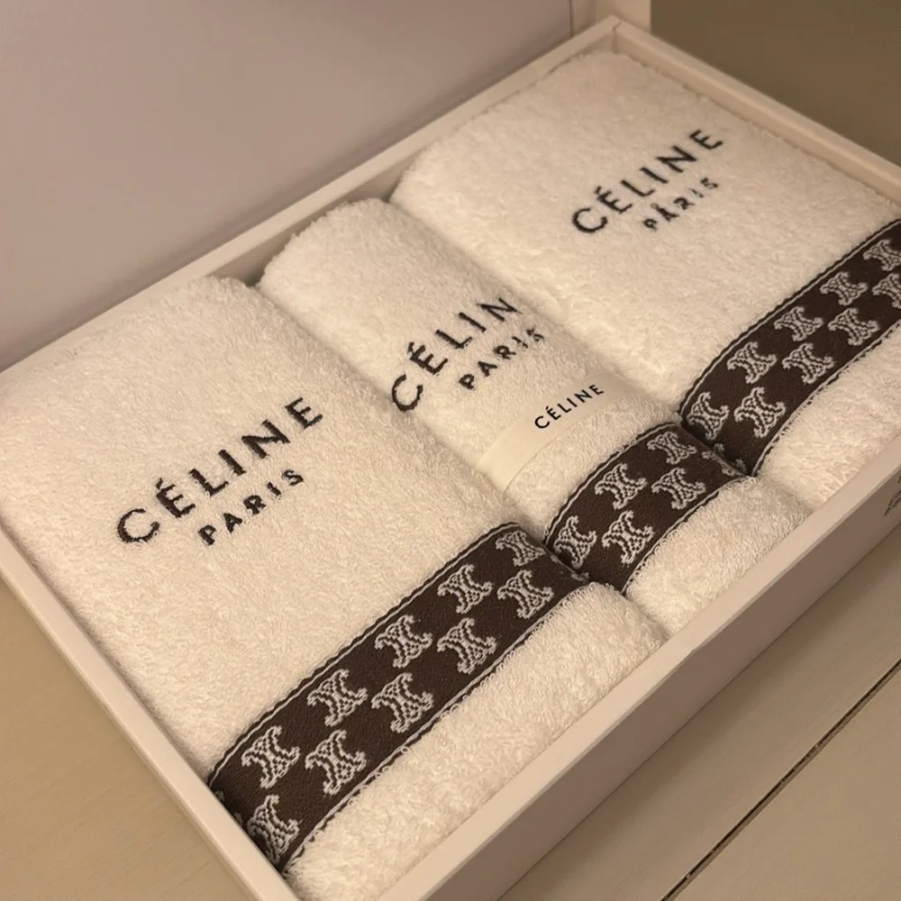 CELINE HAND TOWEL SET - Picture 3 of 7